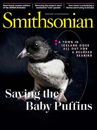 Latest issue of Smithsonian Magazine