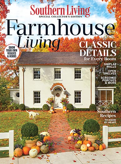 Cover of Southern Living Farmhouse Living